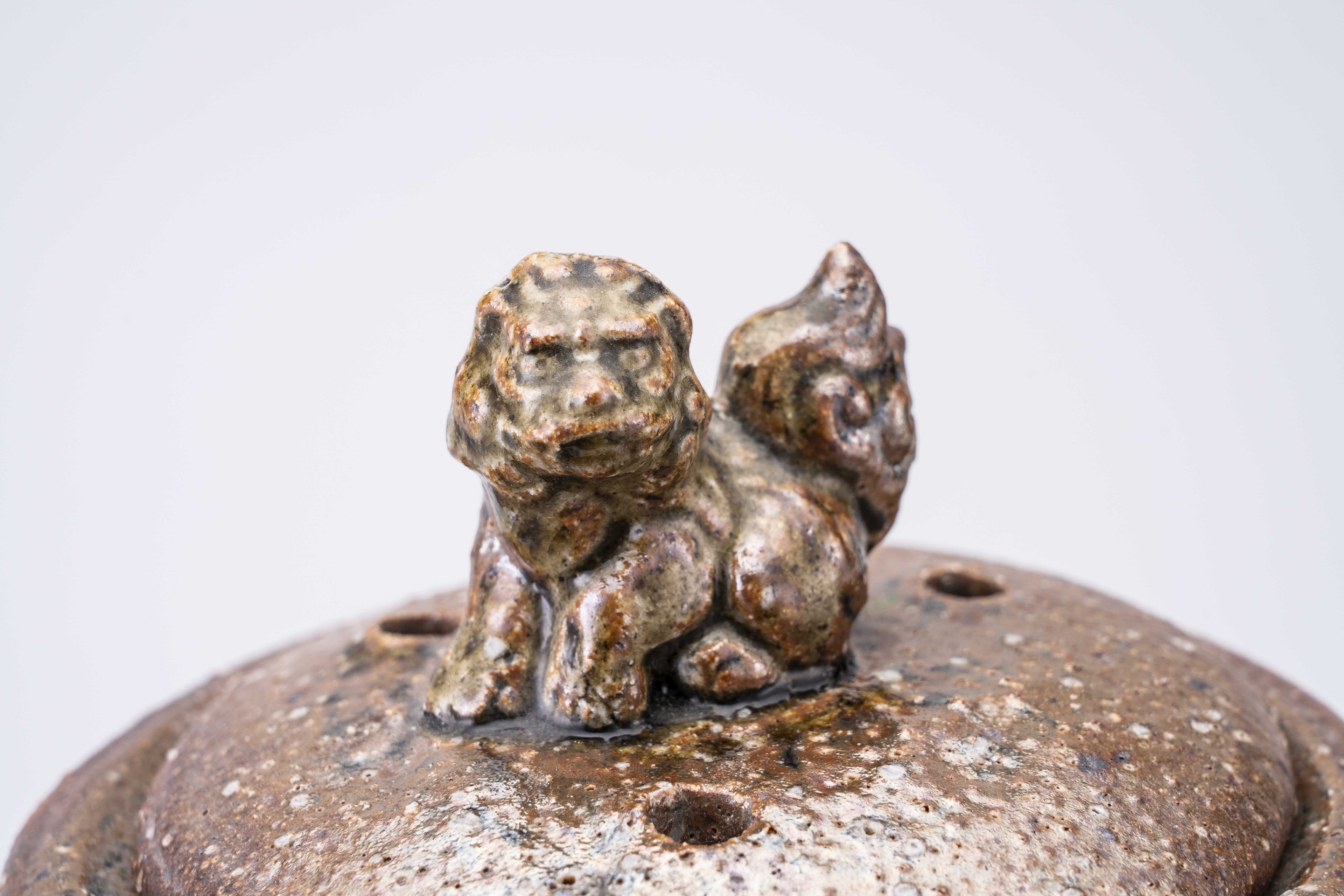 Incense burner with lion